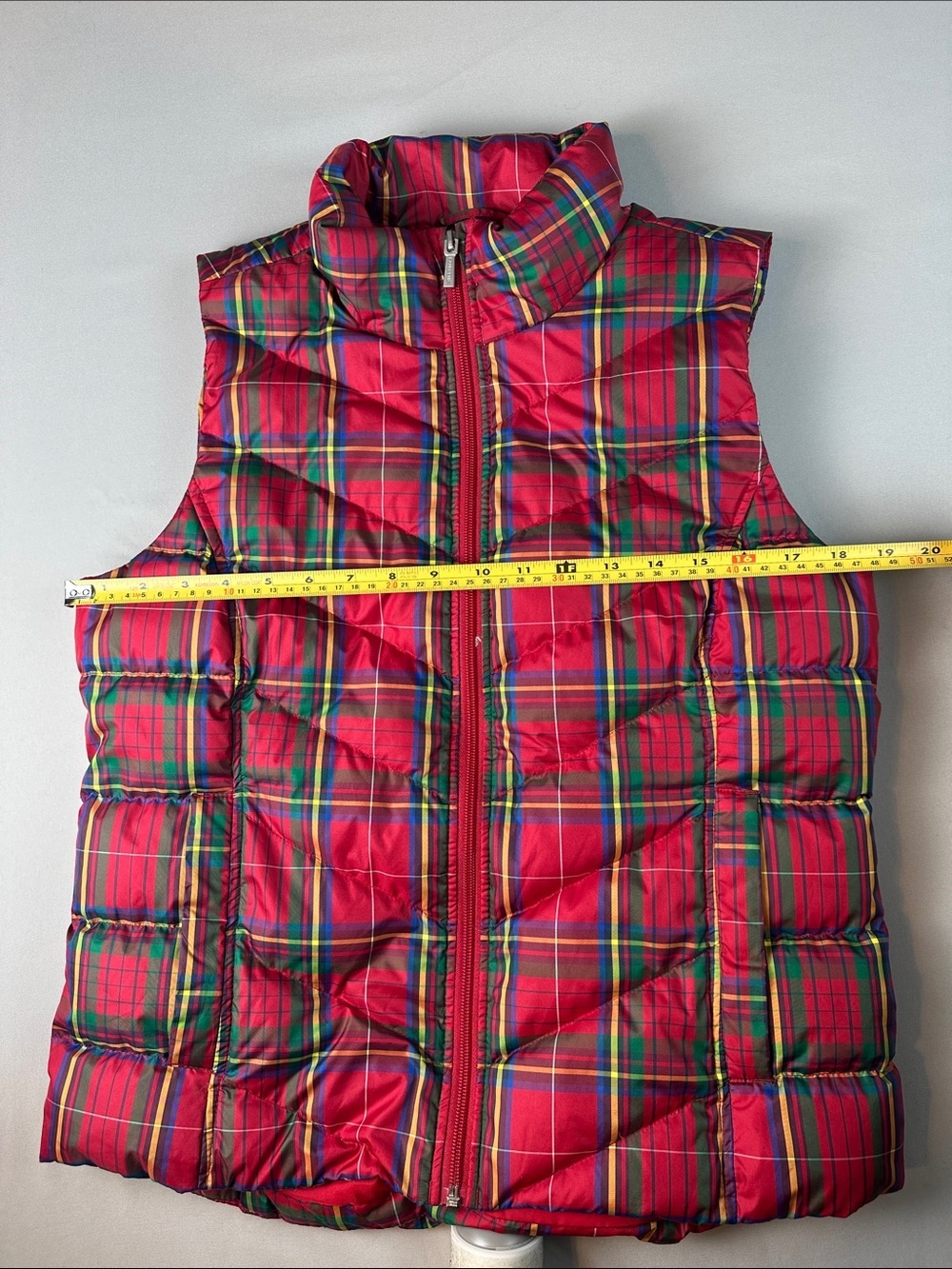 Lands End Women’s Small Red Plaid Puffer Vest Full Zipper - Picture 3 of 7